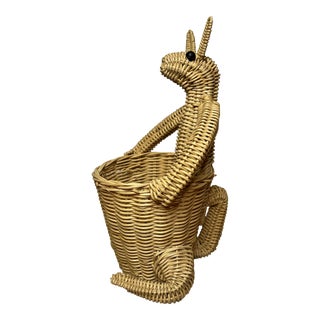 Mid-Century Modern Wicker Kangaroo Basket For Sale