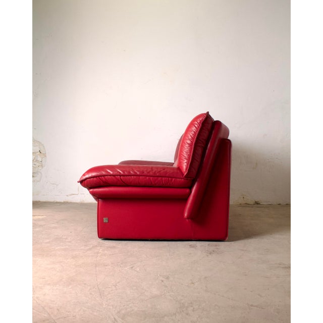 Red Vintage Ambassador Sofa by Nicoletti Salotti, Italy, 1980s For Sale - Image 8 of 12