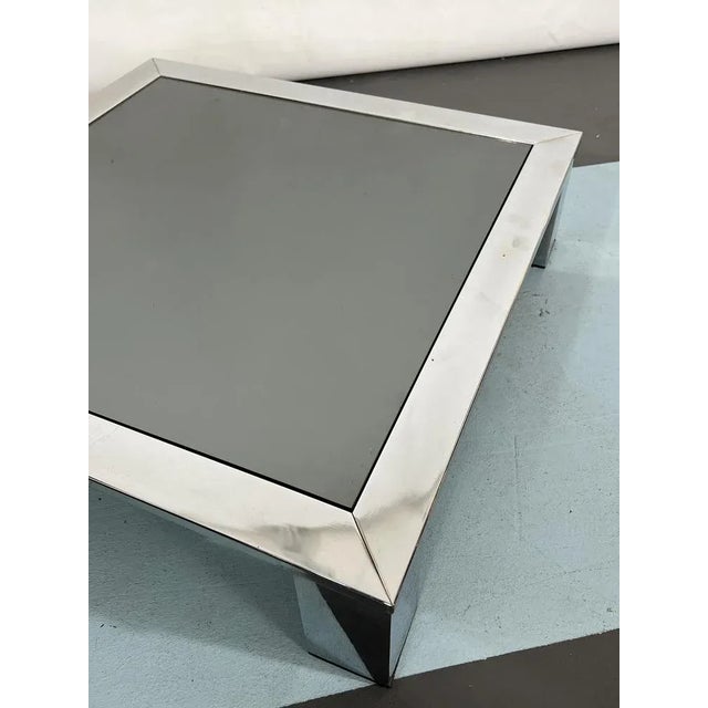 1970s Mid-Century Chrome and Dark Mirror Glass Side Table in the style of Saporiti, Italy, 1970s For Sale - Image 5 of 15