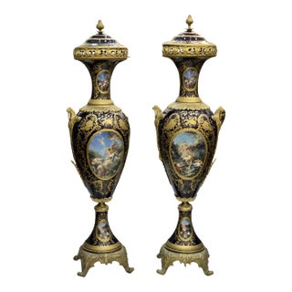 Black Porcelain Vase With Gold Leaf Details & Cherub Angel Scenes – French Style Ornate Decorative Vase For Sale