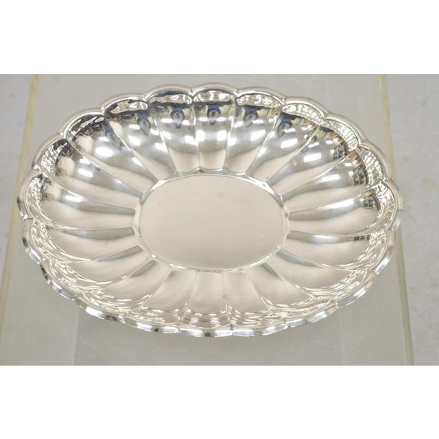 Vintage Regency Style Silver Plated Scalloped Oval Serving Platter Fruit Bowl For Sale - Image 4 of 9