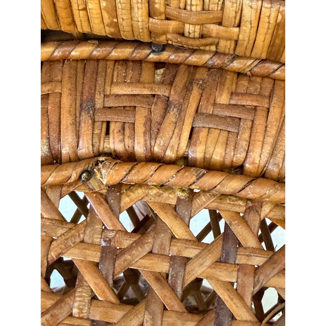Vintage Mid-Century Bohemian Wicker & Rattan Peacock Fan Chair For Sale - Image 9 of 12