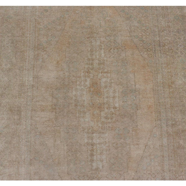 Vintage Gallery Turkish Oushak Rug in Earth Tones, Light Brown and Taupe For Sale - Image 9 of 12