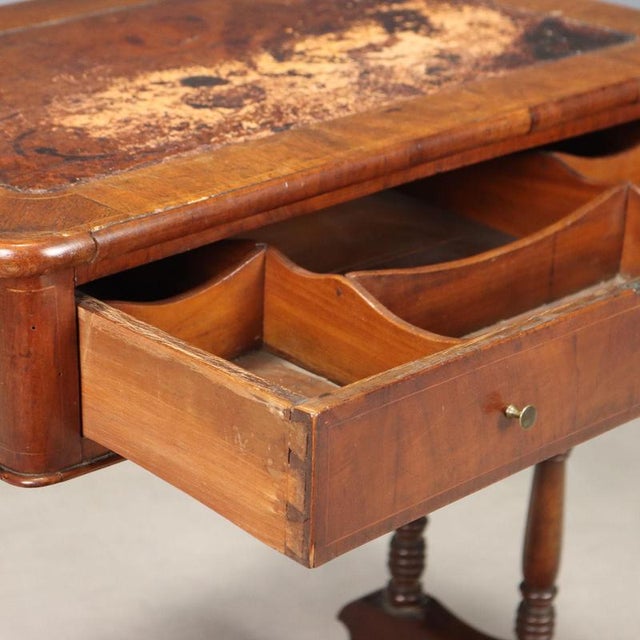 Italian Writing Desk in Cherrywood For Sale - Image 3 of 10