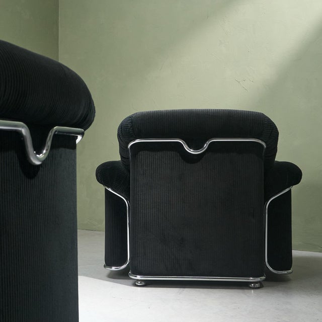 Lounge Chairs in Chromed Steel and Black Corduroy Fabric, Italy, Set of 2 For Sale - Image 6 of 13