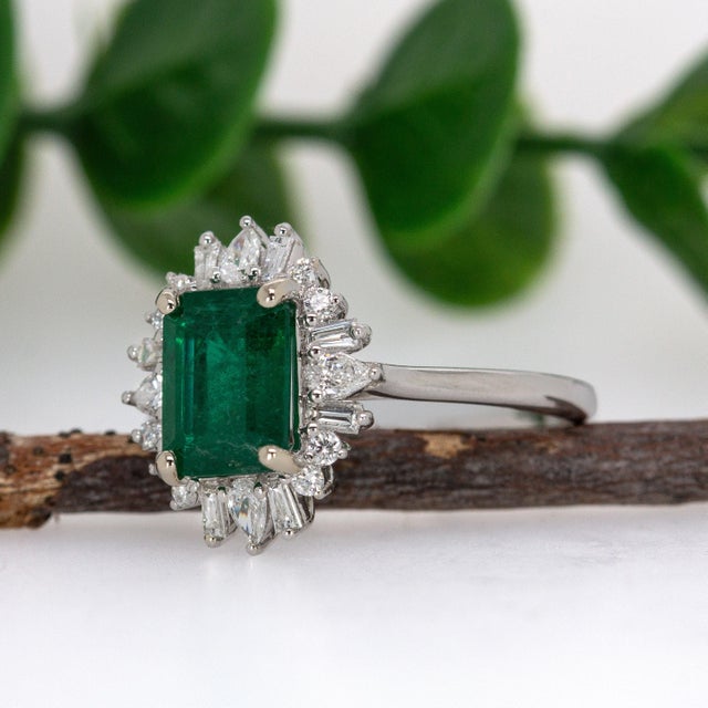 1.6Ct Zambian Emerald & Diamond Ring in Solid 14k Gold, Emerald Cut 8x6mm, Size 6.75 For Sale - Image 4 of 7