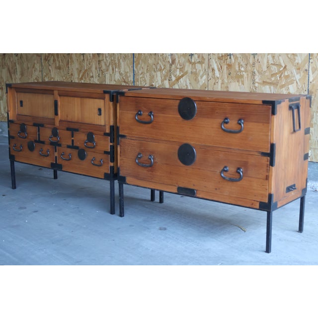 Pair of 19th Century Japanese Tansu Bedside Chests For Sale - Image 4 of 10