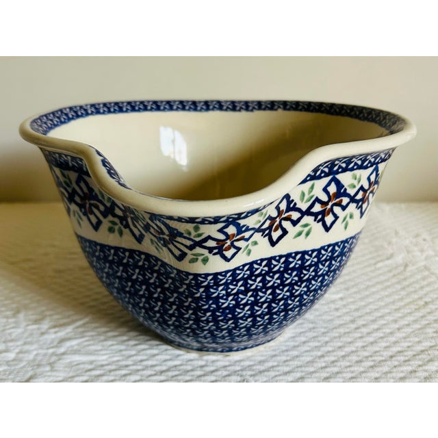 1970s Vintage Polish Pottery Stoneware Batter Bowl With Pouring Spout For Sale - Image 5 of 7