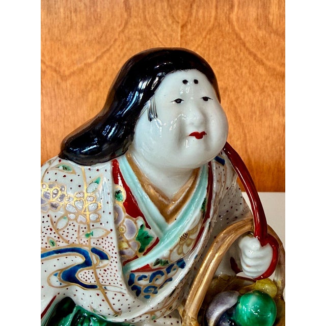 Japanese Imari Porcelain Okimono Otafuku Erotic Aspect Meiji Period For Sale - Image 15 of 18