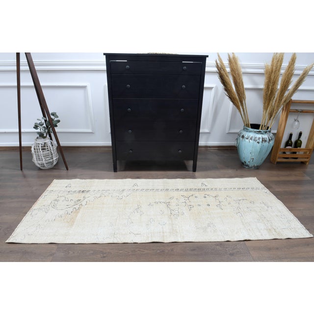 Turkish 1970s Vintage Turkish Handmade Wool Cotton Runner Rug For Sale - Image 3 of 11