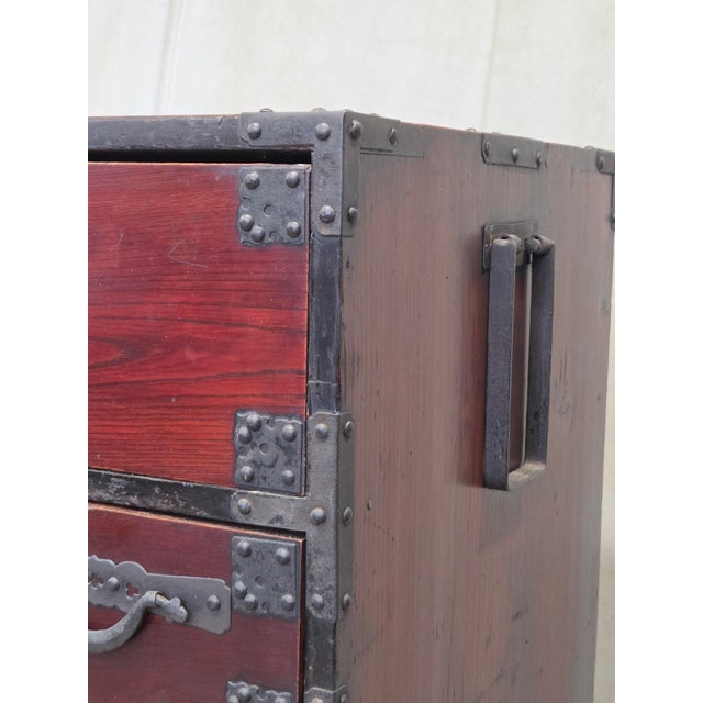 Antique Early 1900s Meiji Period Japanese Pine/Elm Tansu Chest With Iron Hardware For Sale - Image 12 of 16