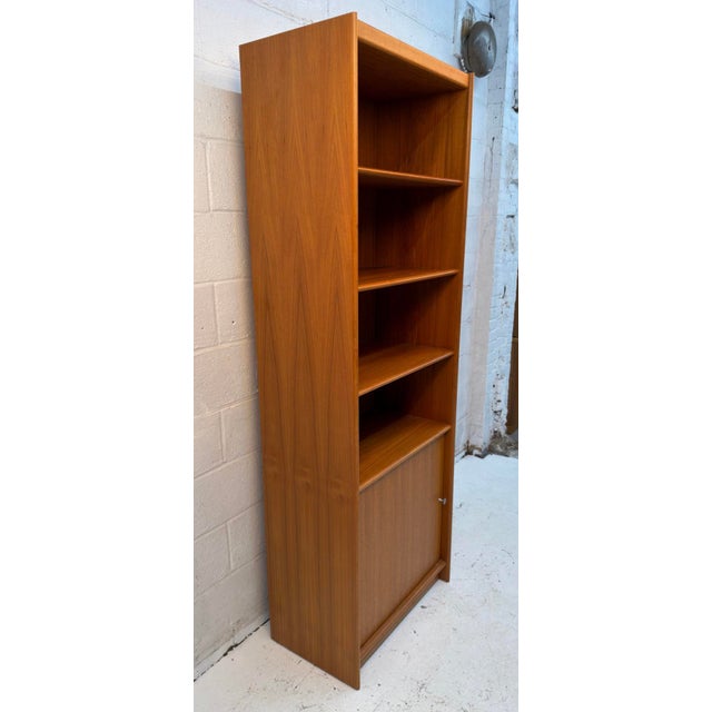 Mid-Century Modern Danish Teak Bookcase For Sale In New York - Image 6 of 10