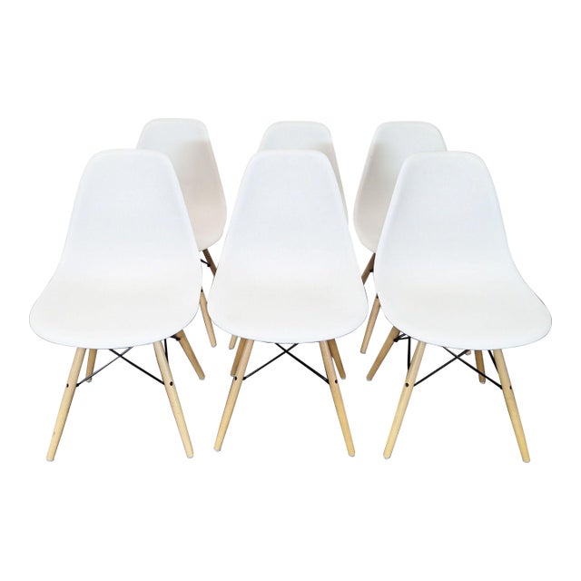 Set of Six Herman Miller Eames Molded Plastic Side Chairs For Sale