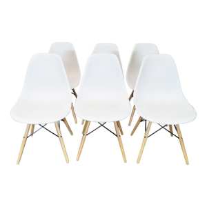 Set of Six Herman Miller Eames Molded Plastic Side Chairs