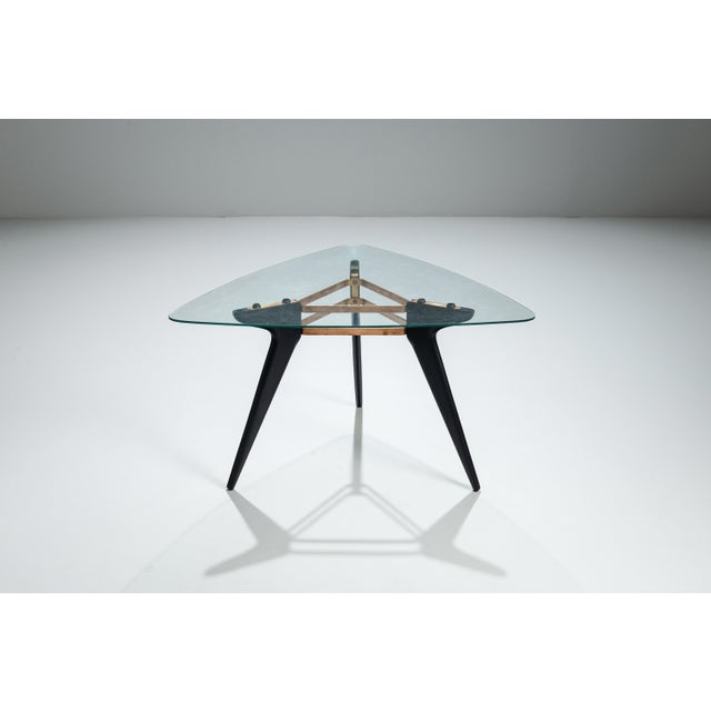 Alfred Hendrickx Triangular Coffee Table in the style of Alfred Hendrickx, 1960s For Sale - Image 4 of 13