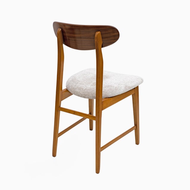Ivory Vintage Danish Dining Chairs in Teak and Bouclè Fabric, 1960s, Set of 6 For Sale - Image 8 of 9