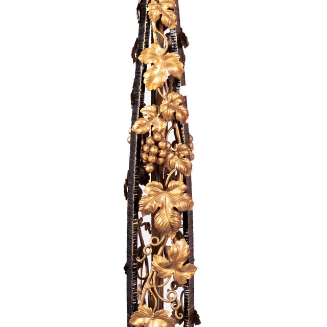 French Ecole de Nancy Wrought Metal Floor Lamp with Gilded Ivy, 1900s For Sale - Image 4 of 8