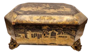 Early 19th Century Chinese Lacquer Box