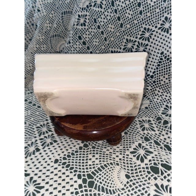 Art Deco . Art Deco Creamy White Sculptural Ceramic Ribbed Rectangular Planter For Sale - Image 3 of 7