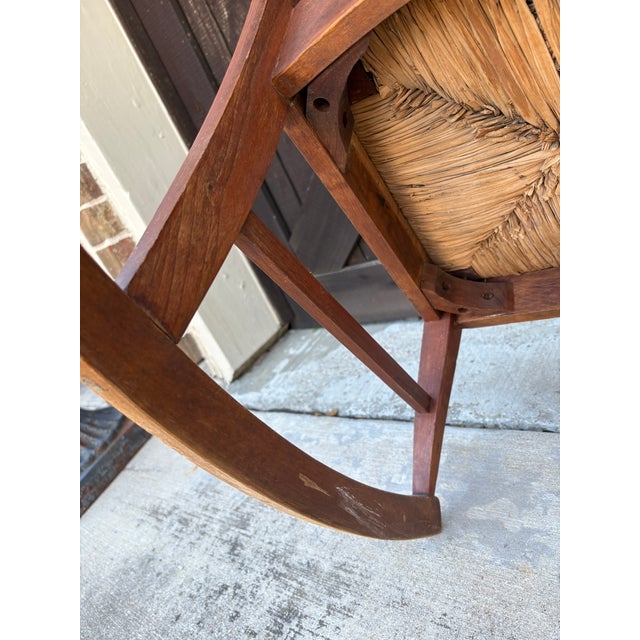 Early 1900s Handcrafted Arts & Crafts Mission-Style Rocking Chair With Woven Rush Seat For Sale In Dallas - Image 6 of 12