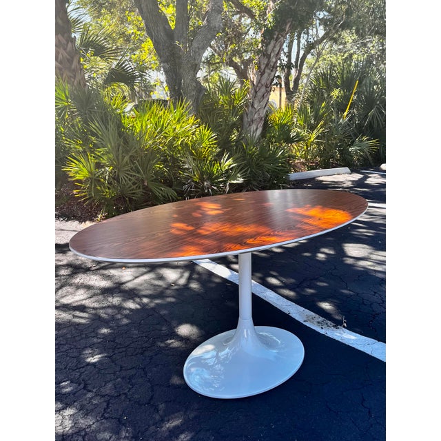 Wood Oval Tulip Dining or Conference Table With Rosewood | Eero Saarinen for Knoll Style For Sale - Image 7 of 12