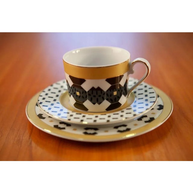 Not Yet Made - Made To Order 250 ml Cups with Saucer and Dessert Plate by Jenny Pierrot for Zaklady Porcelany Cmielow, Set of 2 For Sale - Image 5 of 11