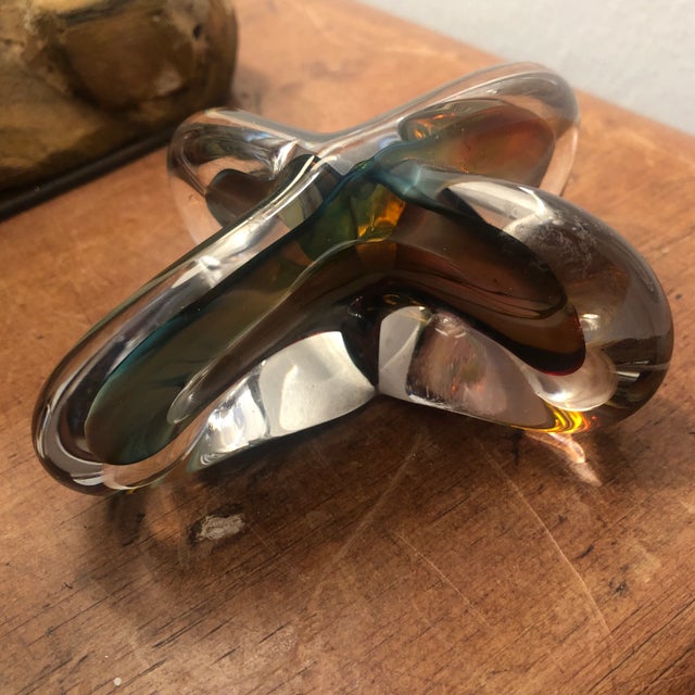 Abstract 1970s Art Glass Paper Weight For Sale - Image 3 of 6