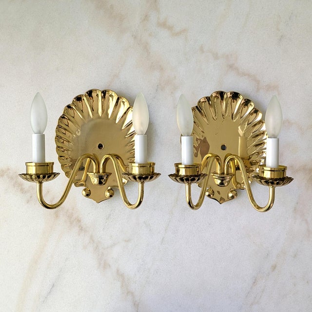 Mid Century Hollywood Regency Style Brass Shell Two Light Electric Wall Sconce - A Pair For Sale - Image 4 of 11