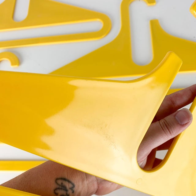 Mid 20th Century Vintage Set 4 Atomic Yellow Plastic Clothes Hangers Danilo Silvestrin Atomic For Sale - Image 5 of 8
