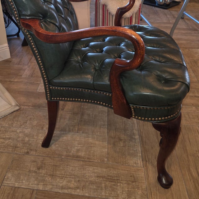 1980s Vintage Fully Tufted Green Leather Gooseneck Chair For Sale - Image 5 of 9