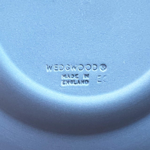 Mid 20th Century Wedgwood Blue Jasperware Cayman Islands Trinket Dish, Eturia Collection For Sale - Image 9 of 11