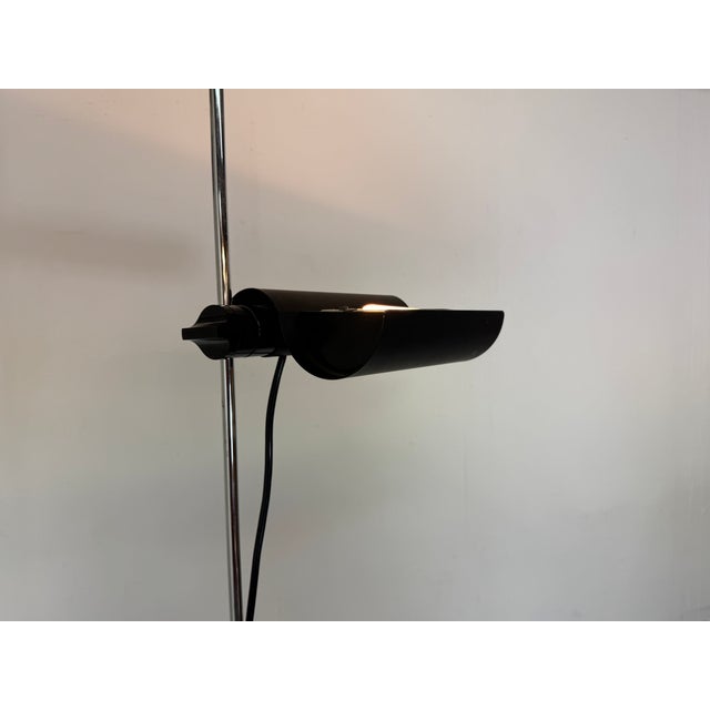 Vico Magistretti Italian 333 Floor Lamp by Vico Magistretti for Oluce, 1980s For Sale - Image 4 of 18