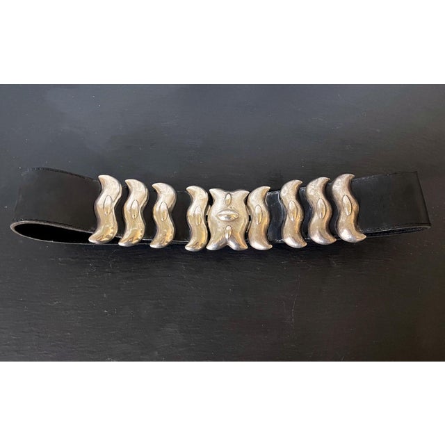 Gracie Bespoken Leather Belt with Sculptural Sterling Buckles Graziella Laffi For Sale - Image 4 of 12