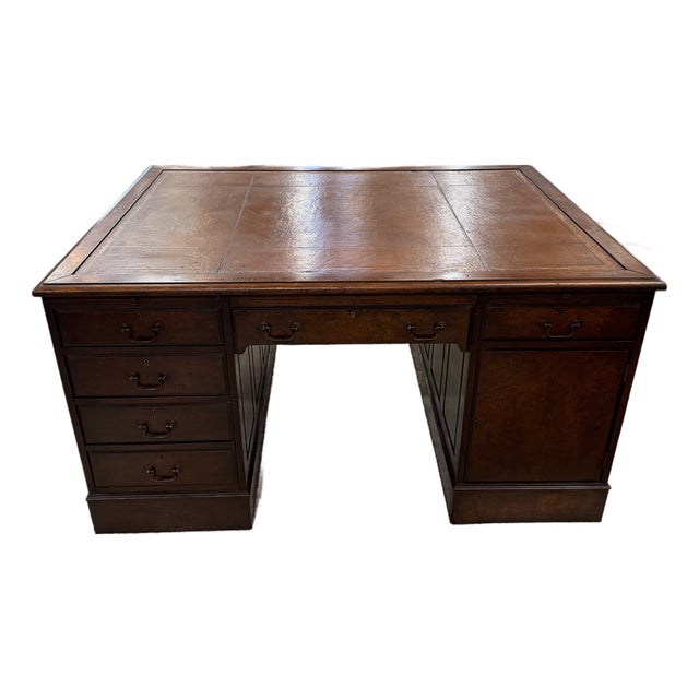 Antique English Georgian Mahogany Partners Desk With Tan Leather Inlaid Top and Brass Hardware For Sale
