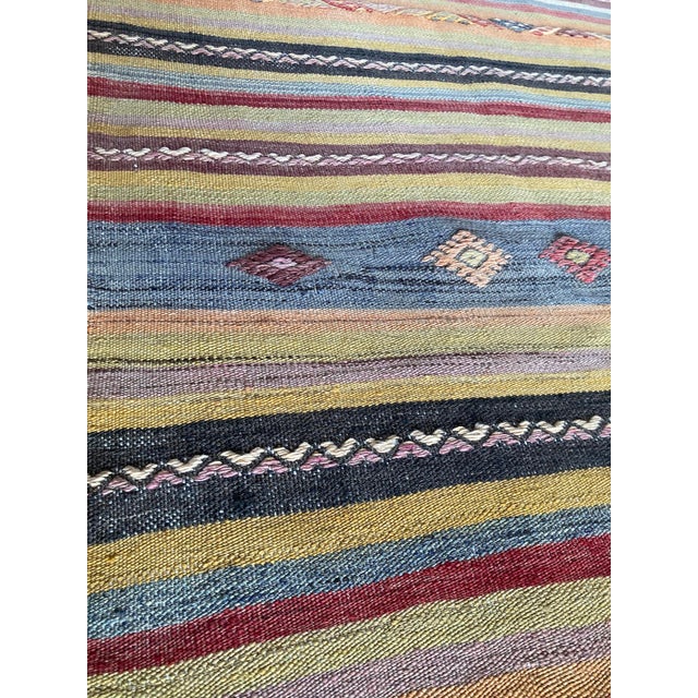 Vintage Anatolian Kilim Rug, 1960s For Sale - Image 9 of 16