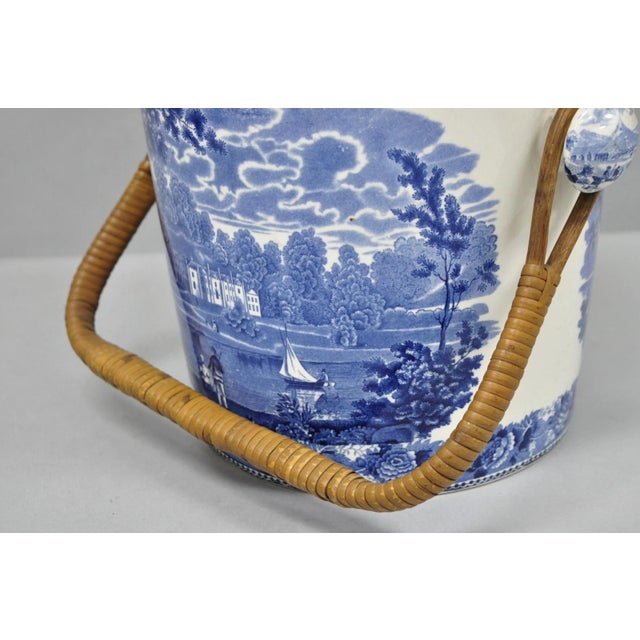 Late 19th Century Wedgwood Landscape Etruria Pattern Blue White Porcelain Covered Slop Pot Commode For Sale - Image 12 of 17