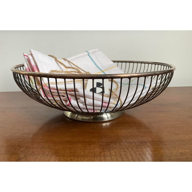 Silver Vintage Mid Century Modern Silverplated Round Wire Bread Basket by Pm Italy 1960's For Sale - Image 8 of 9