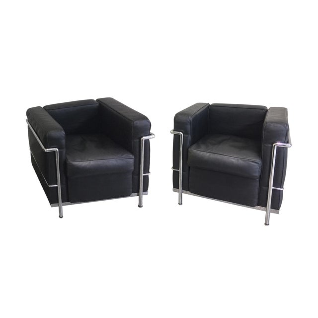 20th Century Corbusier Style Black Leather Club Chairs A Pair