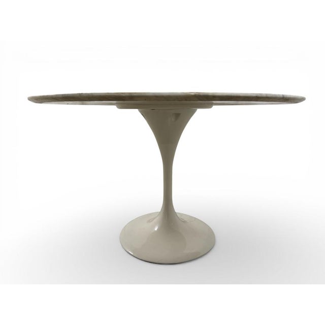 Vintage Saarinen Style Marble Top Tulip Table For Sale In Miami - Image 6 of 15