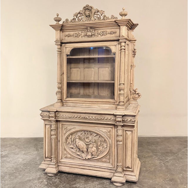 Mid 19th Century 19th Century French Renaissance Revival Bookcase ~ Bibliotheque in Stripped Oak For Sale - Image 5 of 18