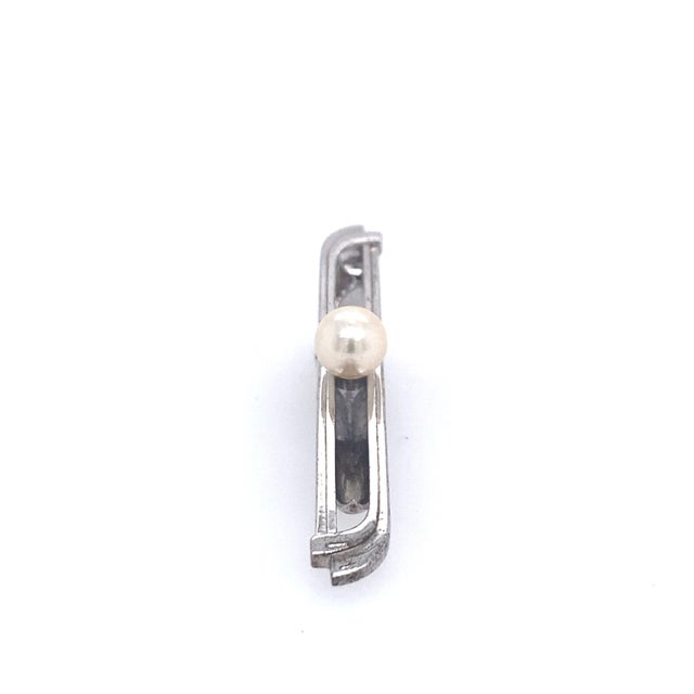 1990s Mikimoto Estate Akoya Pearl Tie Bar Sterling Silver 5.91 Grams For Sale In New York - Image 6 of 12