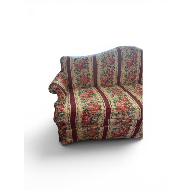 Stunning camelback cottage core Thomasville floral sofa with bench seat.