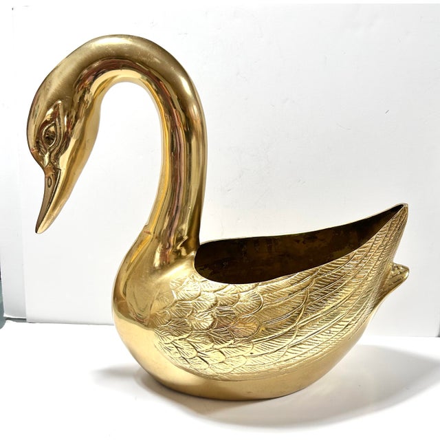 Mid-Century Modern Brass Swan Planter or Cachepot, Hollywood Regency For Sale - Image 3 of 11