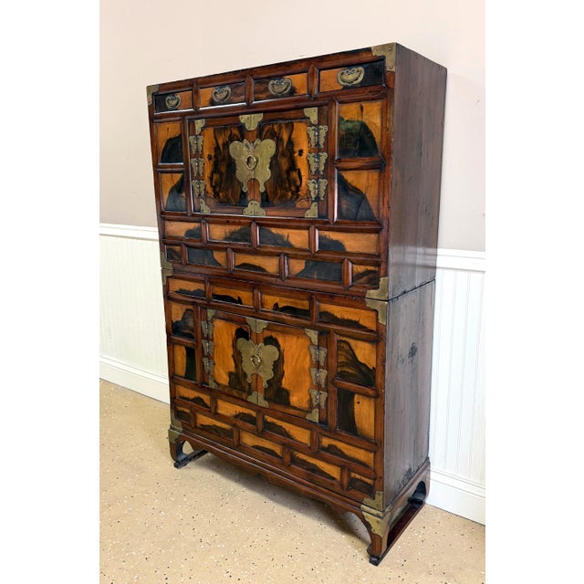 Antique Korean Two-Level Storage Chest Ich’ung Nong with Persimmon Panels For Sale - Image 13 of 18
