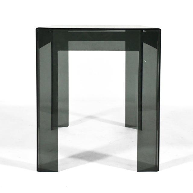 Plastic 1970s Attributed to Les Prismatiques Smoked Lucite Side / End Table For Sale - Image 7 of 9