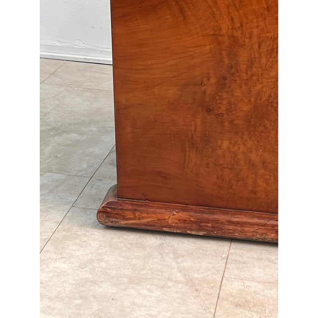 Brown Large Vintage Art Deco Italian Club Chair in Burl Walnut and Green Fabric, 1930s For Sale - Image 8 of 18