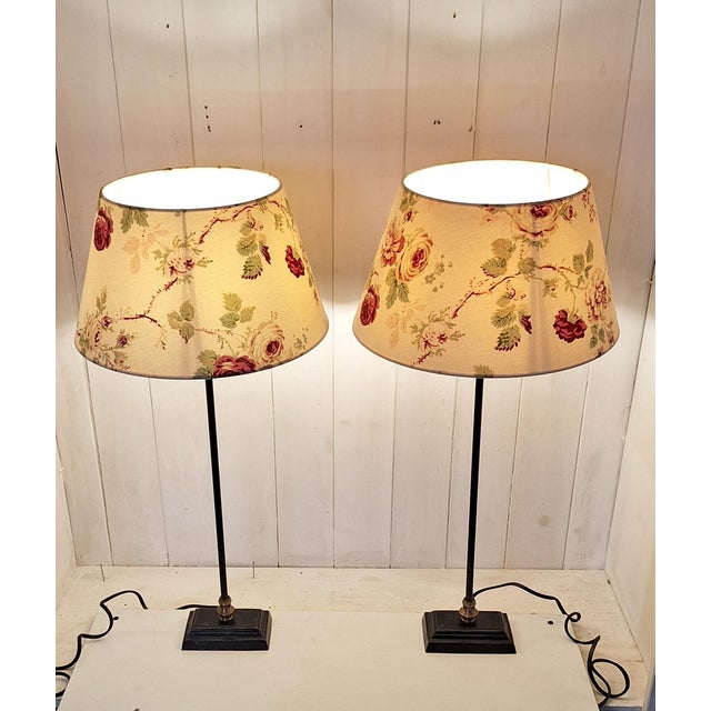 Vintage Table Lamps with Black Metal Base and Beige Patterned Fabric Shade, 2000s, Set of 2 For Sale - Image 3 of 8