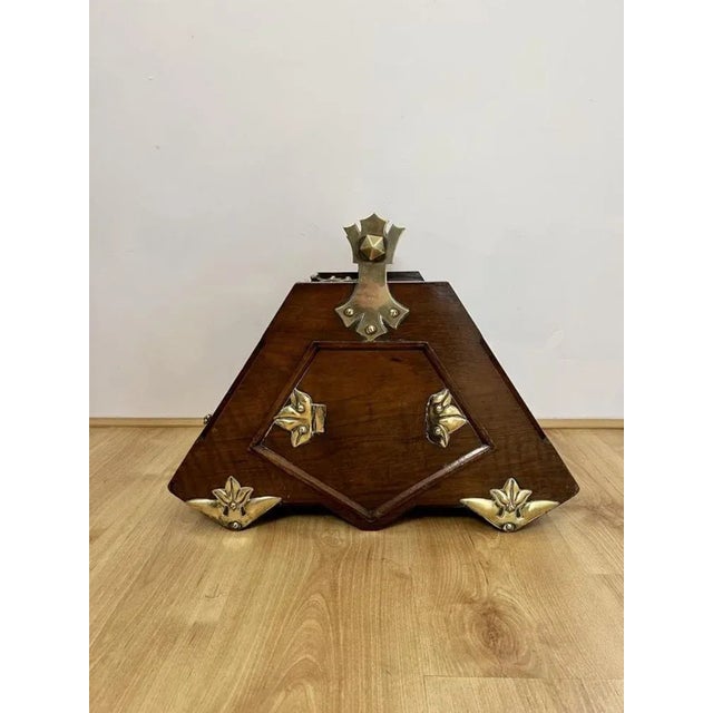 Unusual antique Victorian quality walnut and brass coal box having a quality antique Victorian coal box with fantastic...