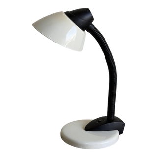 1980s White and Black Gooseneck Desk Lamp With Adjustable Arm For Sale