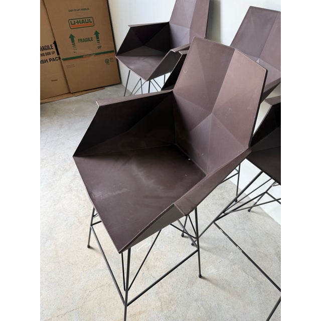Vondom Faz Modern Outdoor Patio Bar Stools With Armrests by Ramón Esteve – Set of 5 For Sale - Image 9 of 12